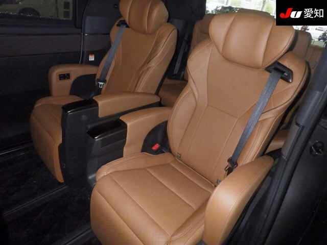 Toyota VELLFIRE 2026 7989368-4