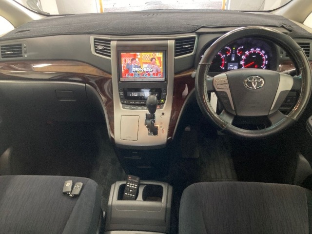 Toyota VELLFIRE 2012 7989370-3