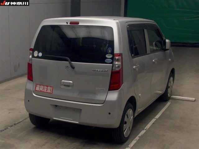 Suzuki WAGON R 2016 8005954-4