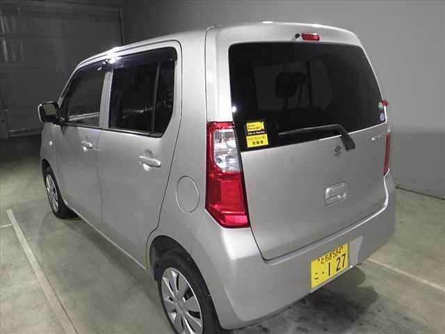 Suzuki WAGON R 2015 8005980-4