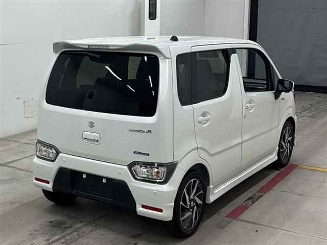 Suzuki WAGON R 2026 8006021-5