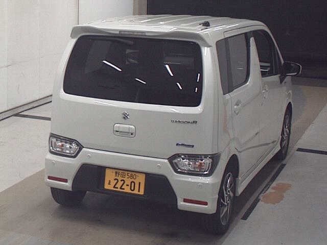 Suzuki WAGON R 2026 8006402-5