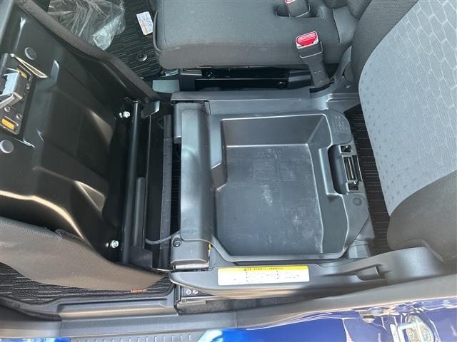 Daihatsu WAKE 2018 8013463-21