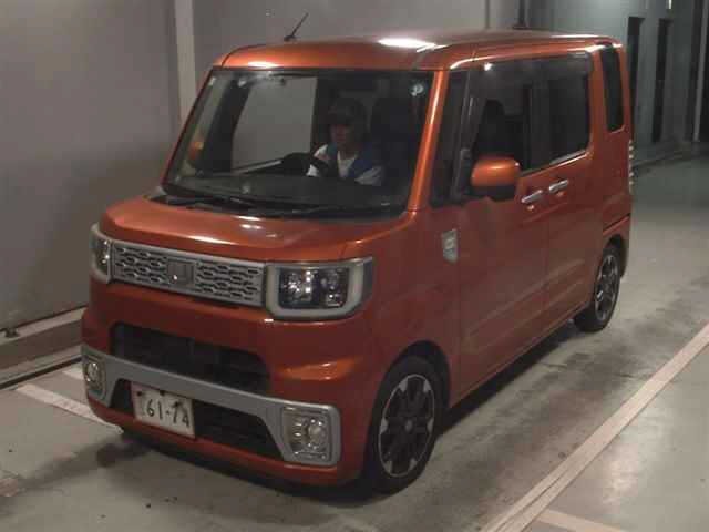 Daihatsu WAKE 2015 8013506-4