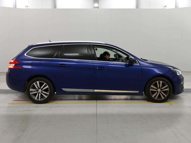 Peugeot 308 2017 8031567-3