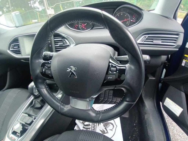 Peugeot 308 2017 8031567-9