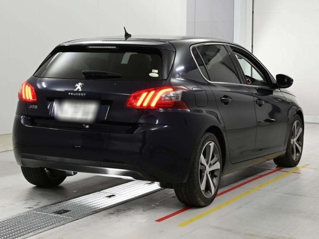 Peugeot 308 2018 8031570-1