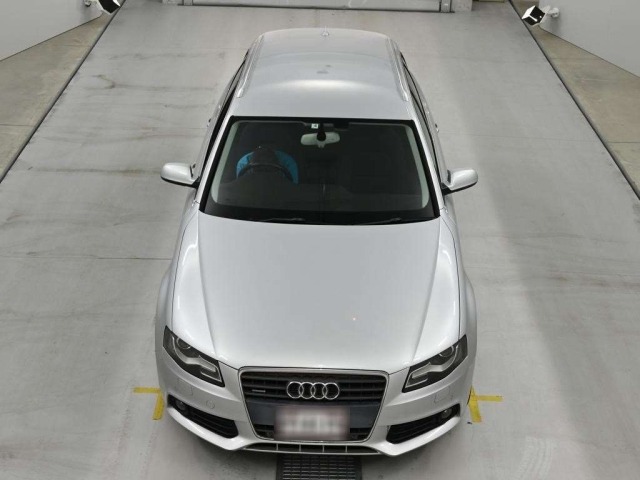 Audi A4 2011 8032250-7