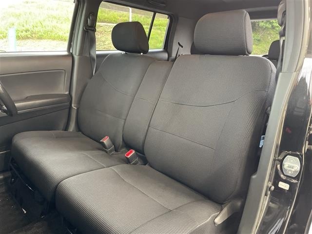 Toyota BB 2011 8032123-22
