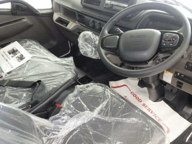 Mitsubishi CANTER 2025 8016254-3