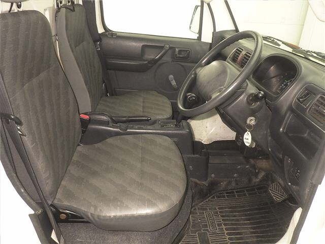 Suzuki CARRY TRUCK 2012 8026834-5