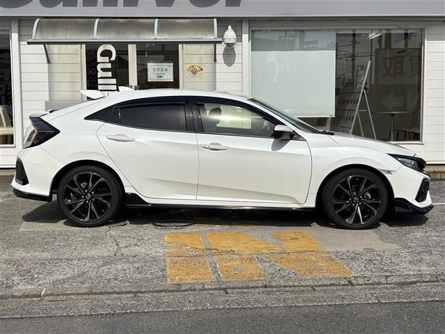 Honda CIVIC 2018 8032028-19