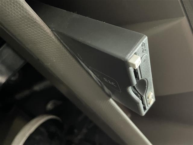 Nissan CUBE 2007 8031584-3