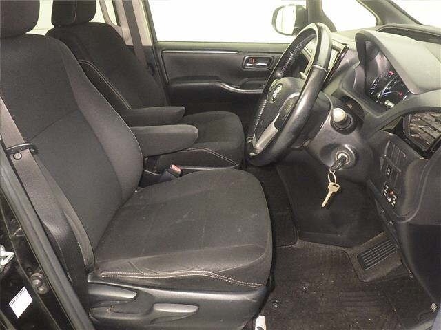 Toyota ESQUIRE 2015 8015856-5