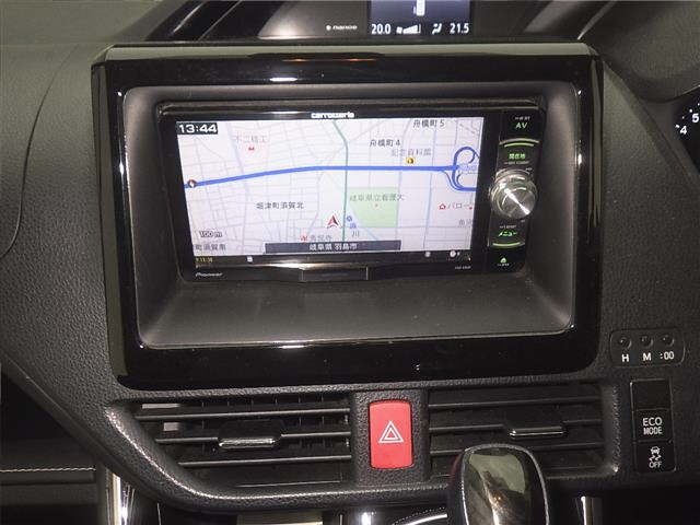 Toyota ESQUIRE 2016 8015864-6
