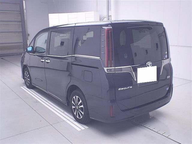 Toyota ESQUIRE 2020 8015866-1