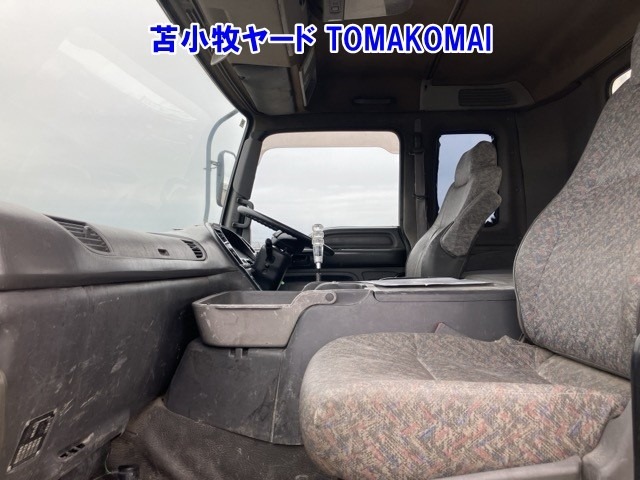 Isuzu GIGA 2003 8031540-4