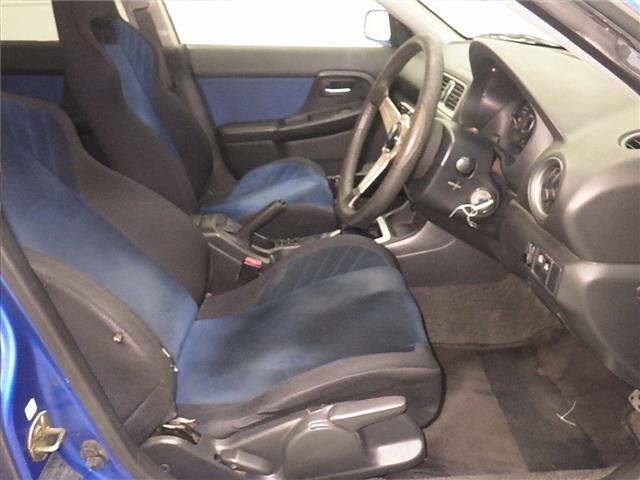 Subaru IMPREZA 2000 8030980-5