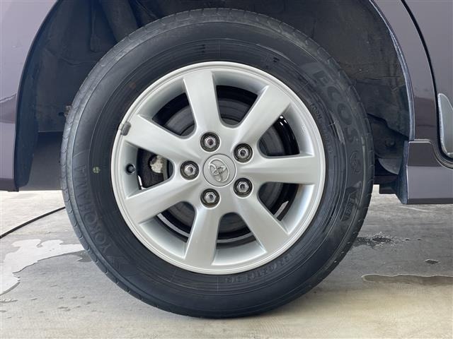 Toyota ISIS 2013 8019100-13