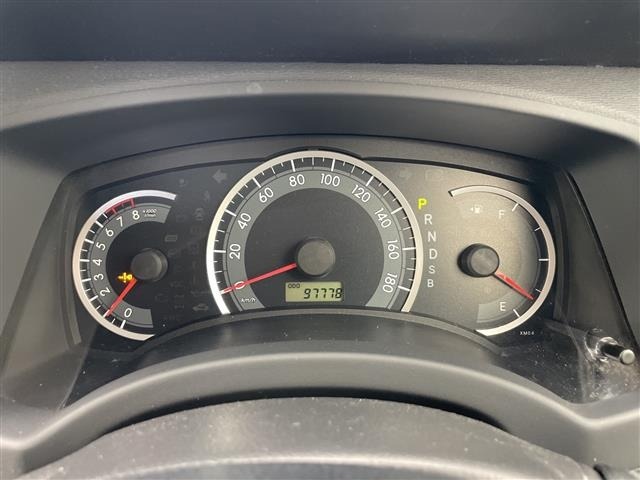 Toyota ISIS 2013 8019100-7
