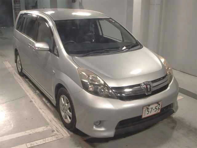 Toyota ISIS 2012 8019219-0