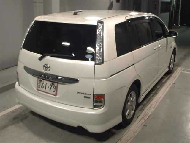 Toyota ISIS 2012 8019280-5
