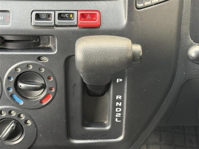 Toyota LITEACE VAN 2019 8032857-4