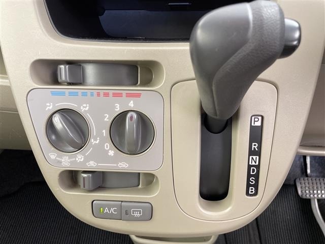 Daihatsu MOVE 2013 8031543-8