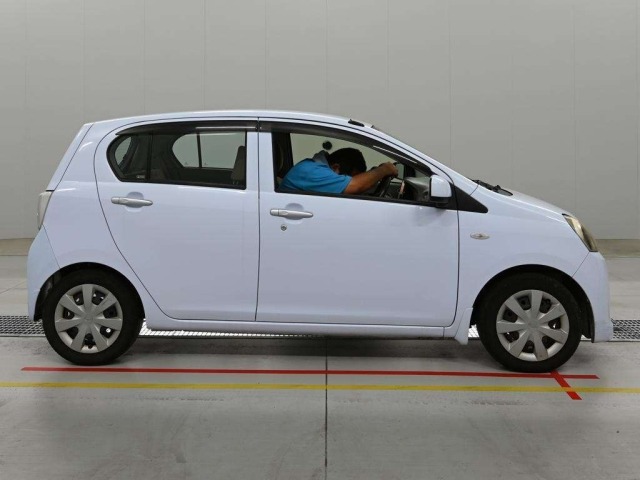 Subaru PLEO PLUS 2013 8032875-3