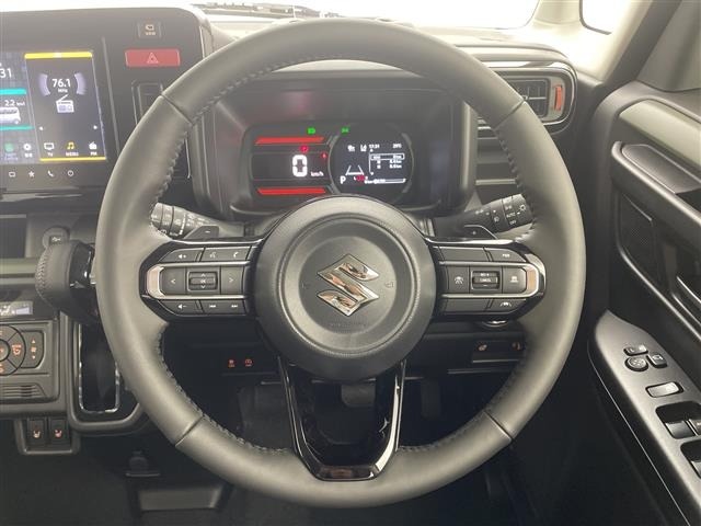 Suzuki SPACIA 2025 8018405-22