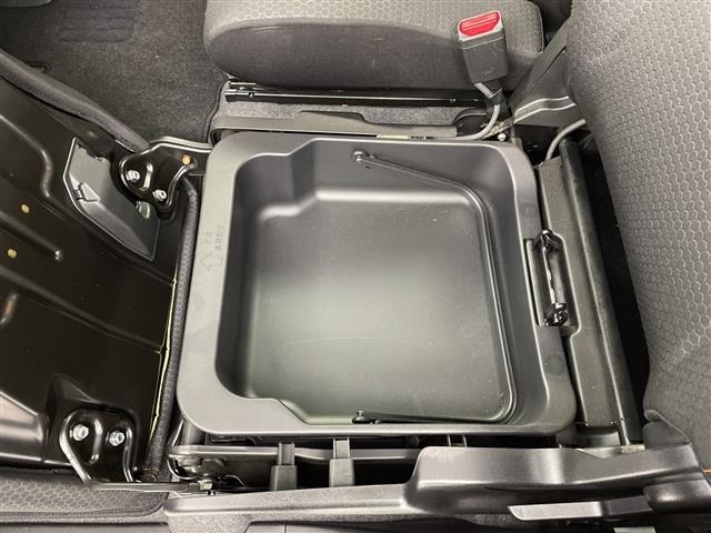 Suzuki SPACIA 2021 8018706-12