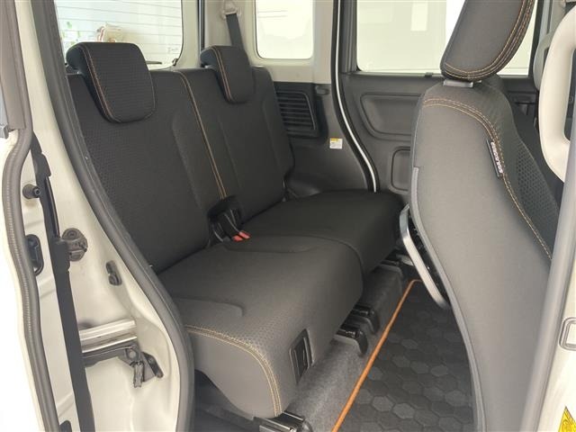 Suzuki SPACIA 2019 8018741-11