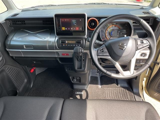 Suzuki SPACIA 2021 8018945-15