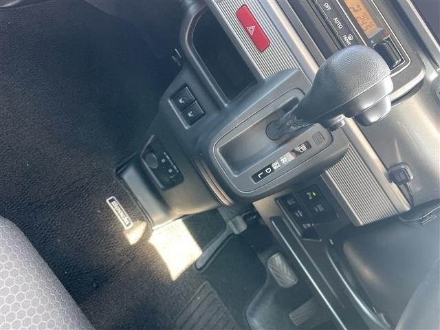Suzuki SPACIA 2021 8018945-5