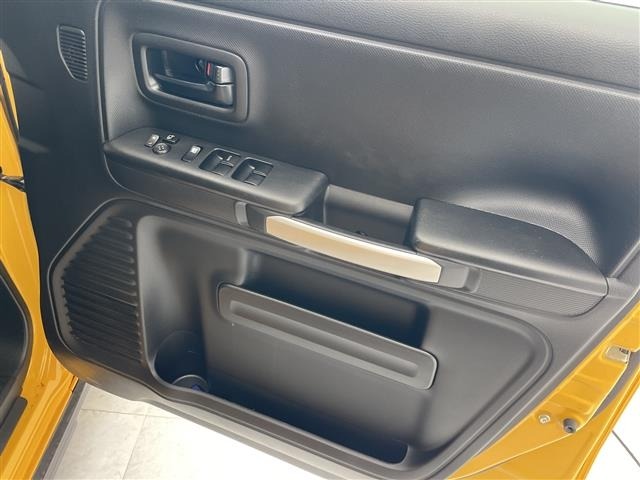 Suzuki SPACIA 2019 8018946-10