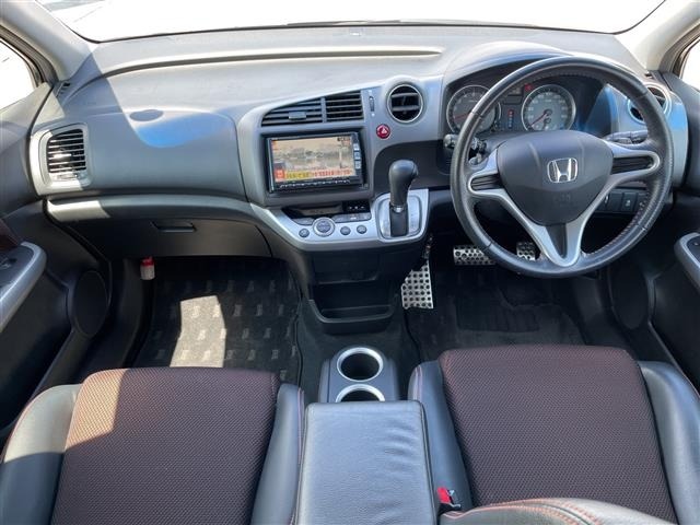 Honda STREAM 2012 8024060-14