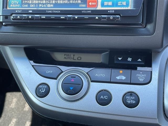 Honda STREAM 2012 8024060-6