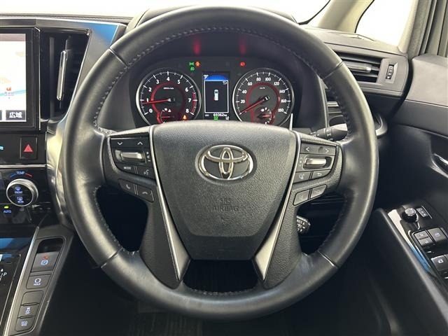 Toyota VELLFIRE 2018 8030110-1