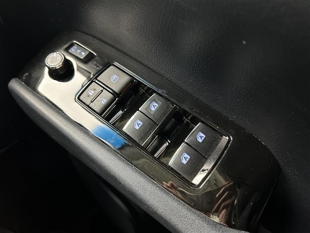 Toyota VELLFIRE 2018 8030110-22