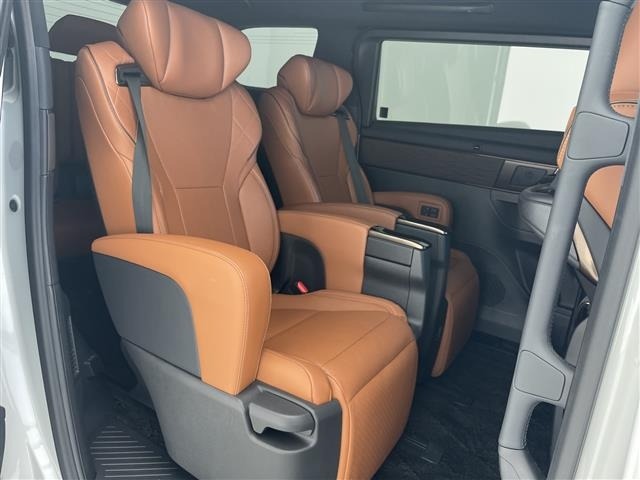 Toyota VELLFIRE 2023 8030405-6