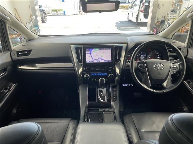 Toyota VELLFIRE 2018 8030685-14