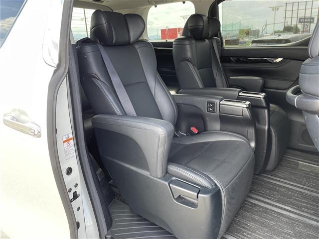 Toyota VELLFIRE 2019 8030750-23