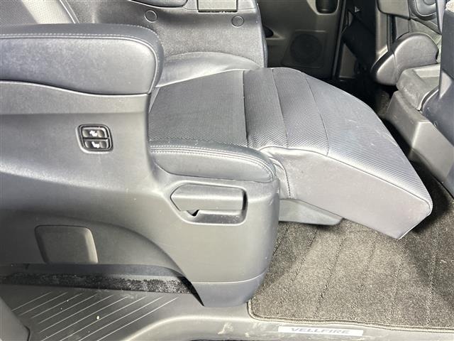 Toyota VELLFIRE 2014 8030822-6