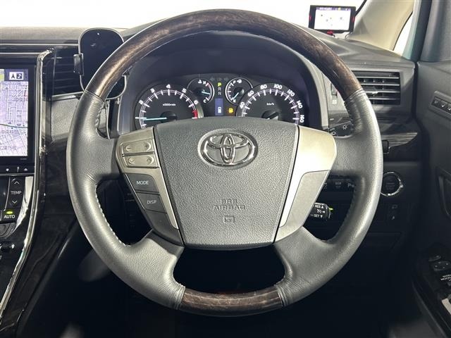 Toyota VELLFIRE 2014 8030822-7