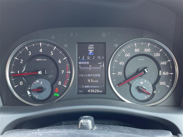 Toyota VELLFIRE 2017 8030858-1