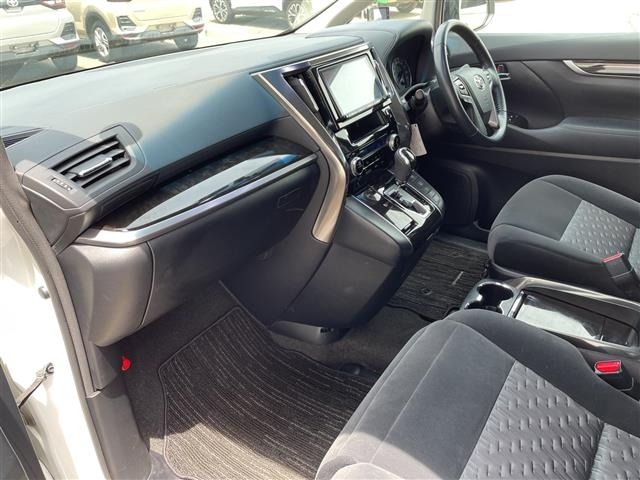 Toyota VELLFIRE 2017 8030858-6