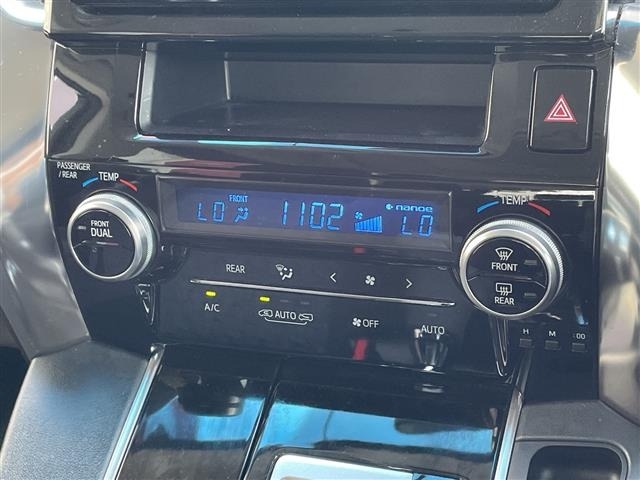 Toyota VELLFIRE 2017 8030858-7