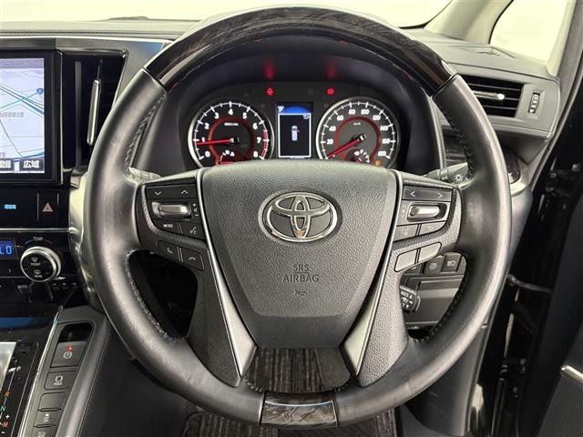 Toyota VELLFIRE 2018 8030888-16