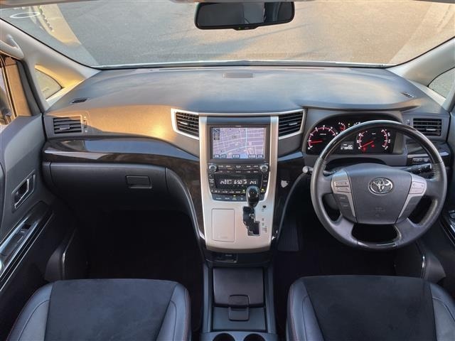 Toyota VELLFIRE 2013 8030889-15