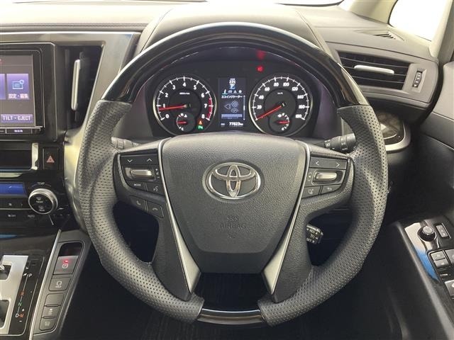 Toyota VELLFIRE 2015 8030964-2